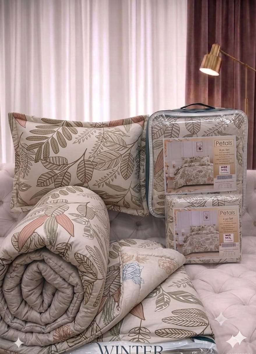 petals-blush-botanical-leaf-comforter-set
